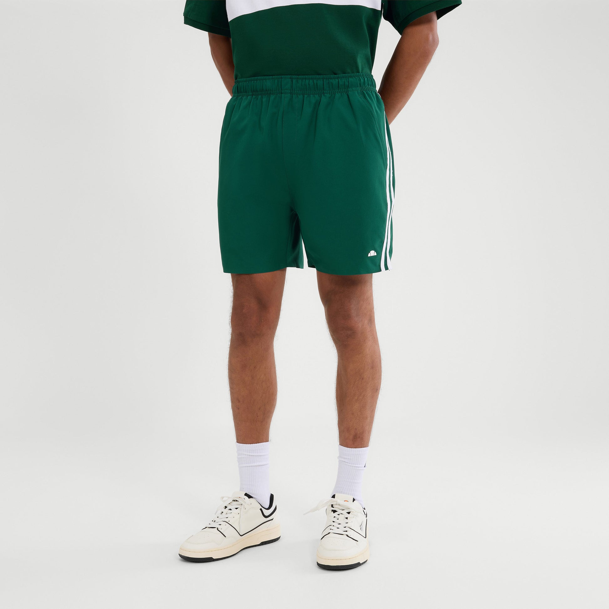 Ellesse Dremonte Shorts Hombres - verde oscuro, blanco