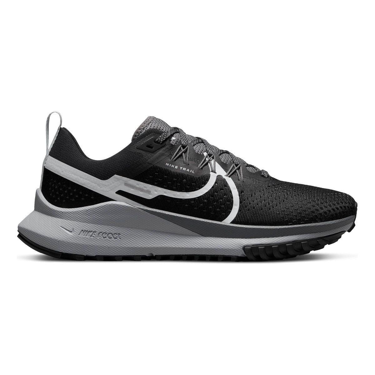 Nike Pegasus Trail 4 Zapatilla trail Mujeres - negro, gris
