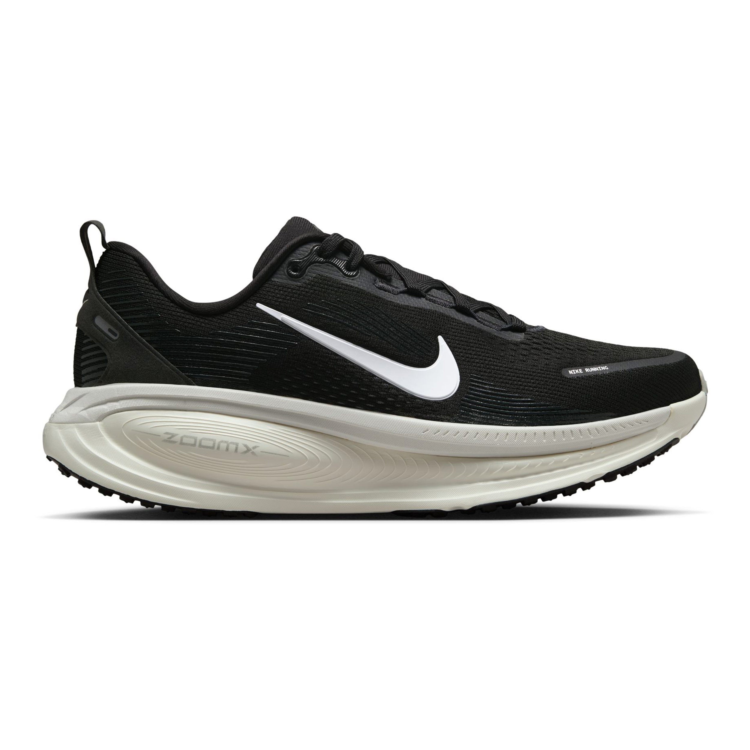 Nike Vomero 18 Zapatilla neutral - negro, blanco