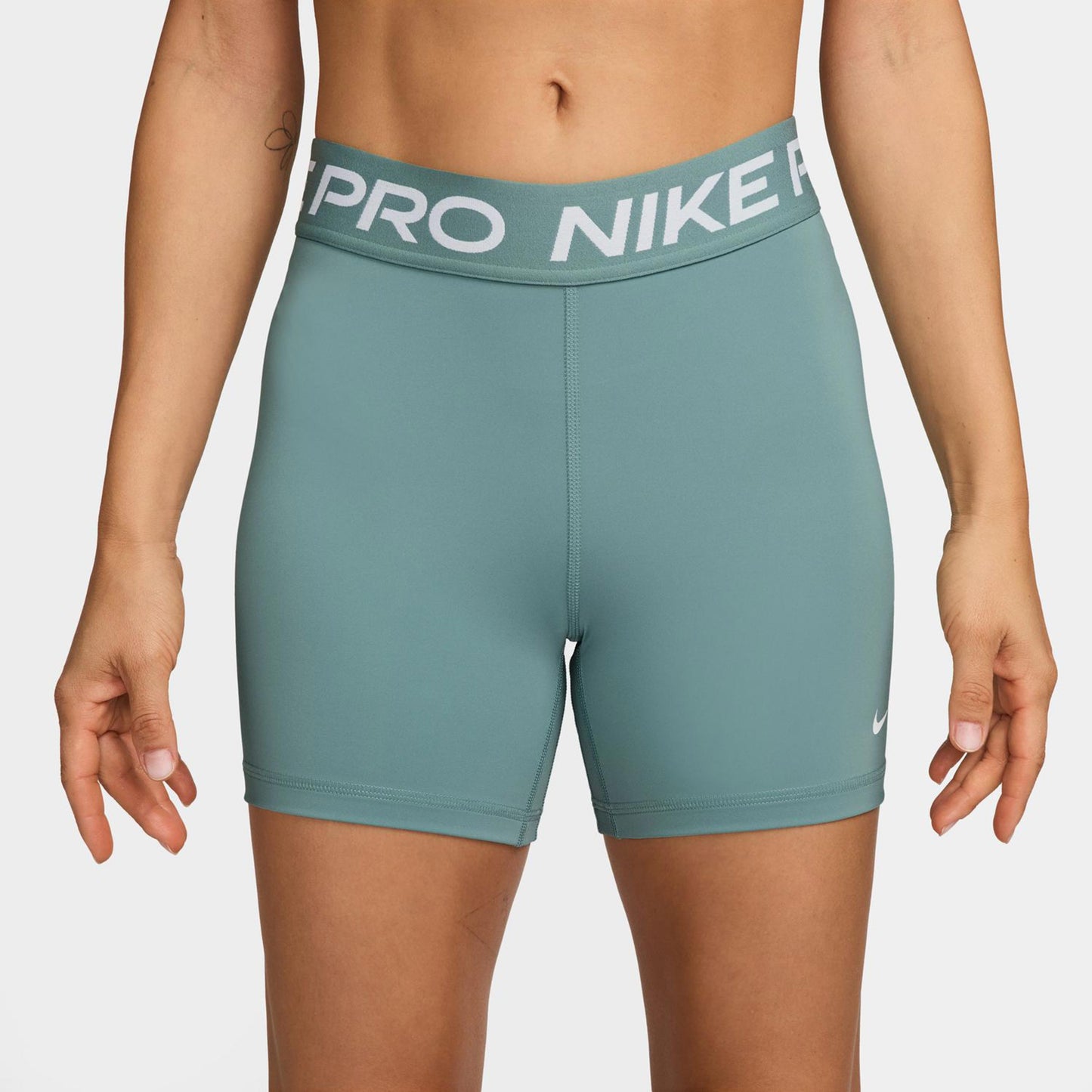 Nike Pro 365 5in Shorts Mujeres-Salvia
