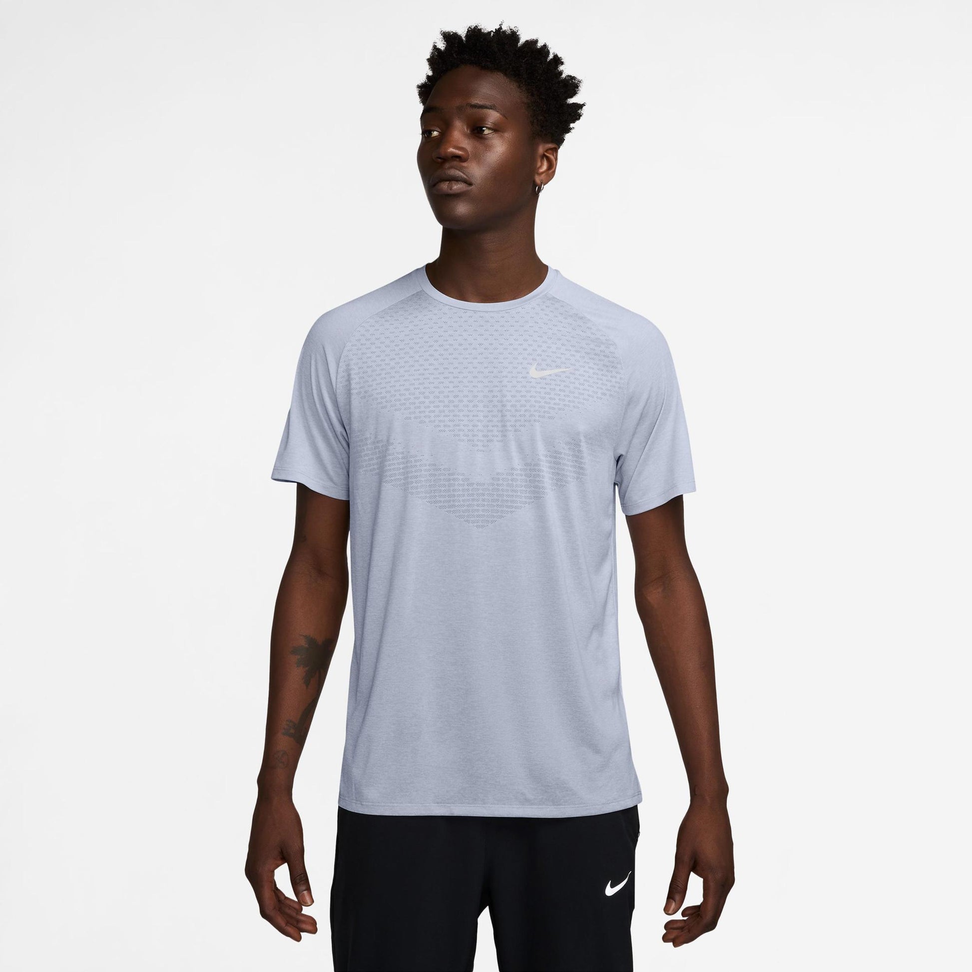 Nike Stride Camiseta de running Hombres - gris, gris