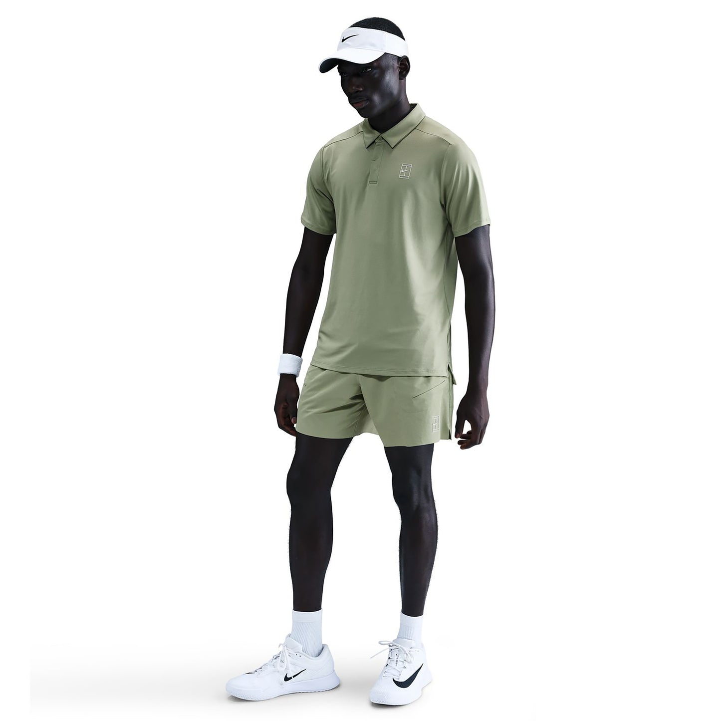 Nike Court Dri-FIT Advantage 6in Shorts Hombres - oliva, blanco