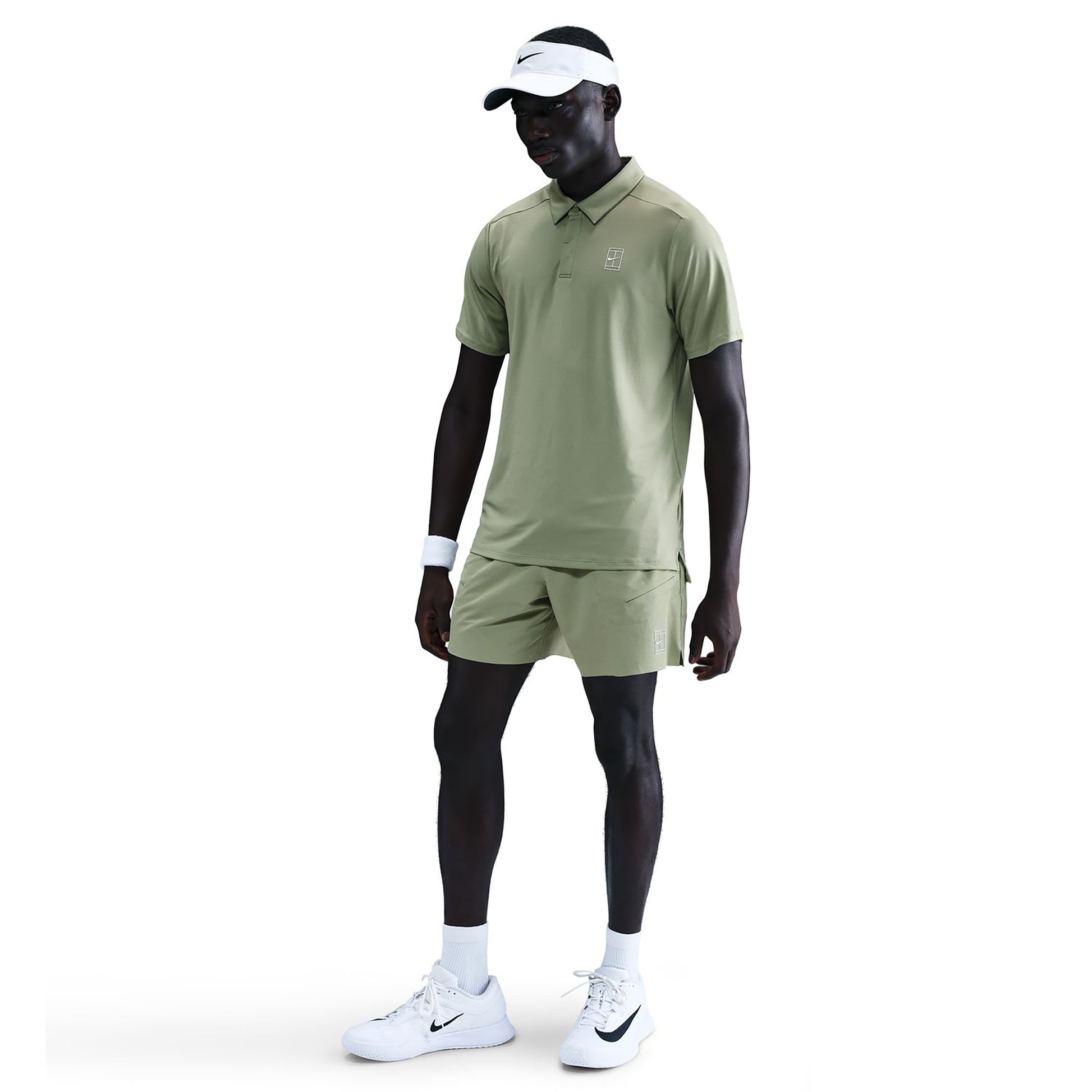 Nike Court Dri-FIT Advantage 6in Shorts Hombres - oliva, blanco