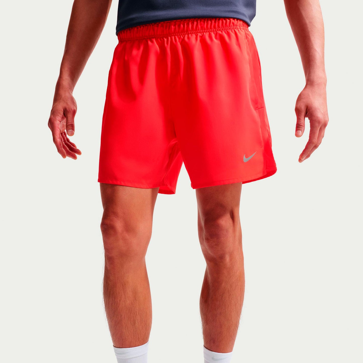 Nike Challenger 5in Pantalones cortos Hombres - rojo claro, rojo claro