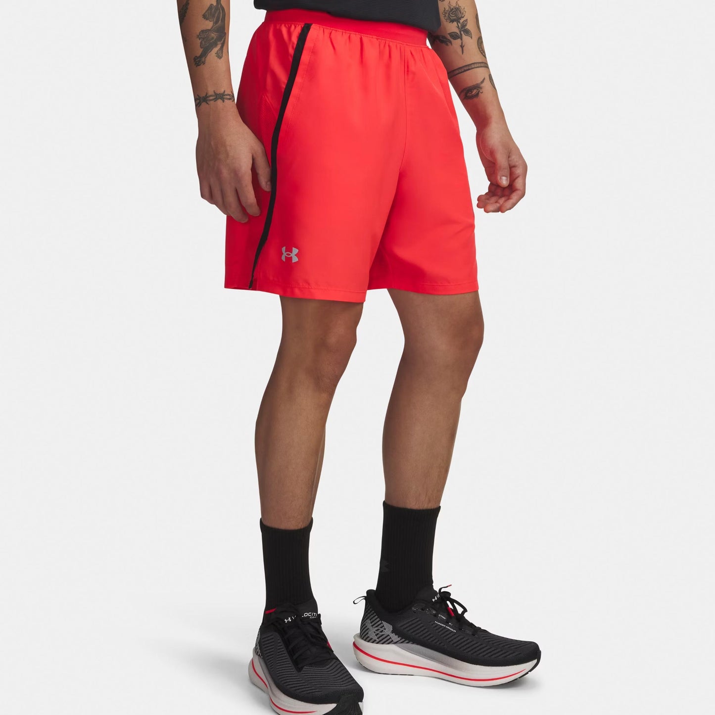 Under Armour Launch 7in  Pantalones cortos Hombres - rojo, negro