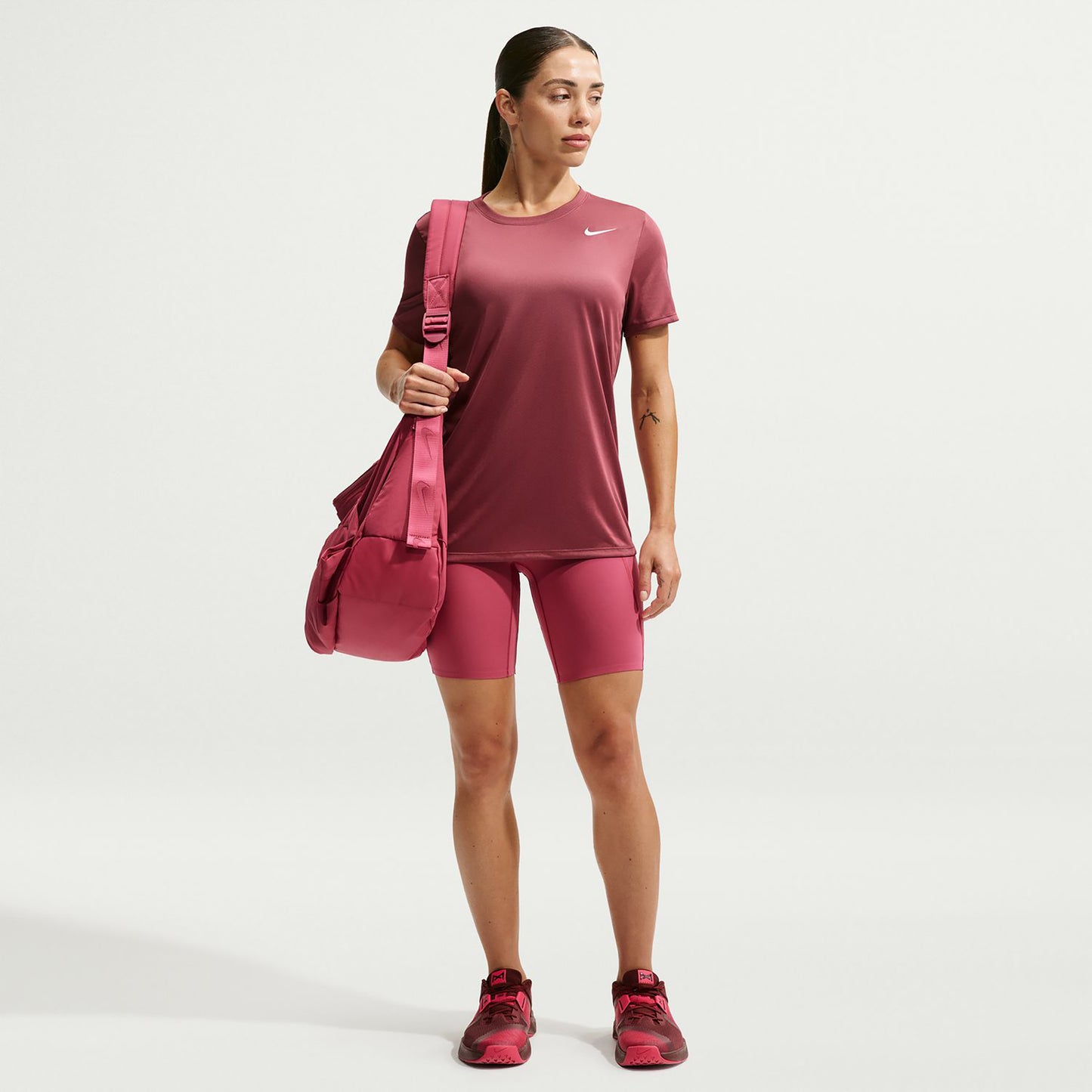 Nike Dri-Fit Regular Camiseta de manga corta Mujeres - malva