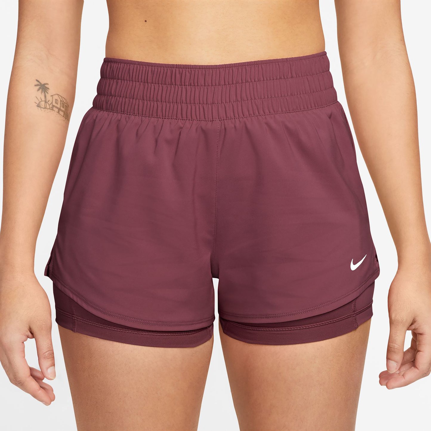 Nike Dri-Fit One Mid Rise 2in1 3in Shorts Mujeres - malva