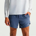 Stride 5in  Pantalones cortos Hombres - azul-gris, plateado