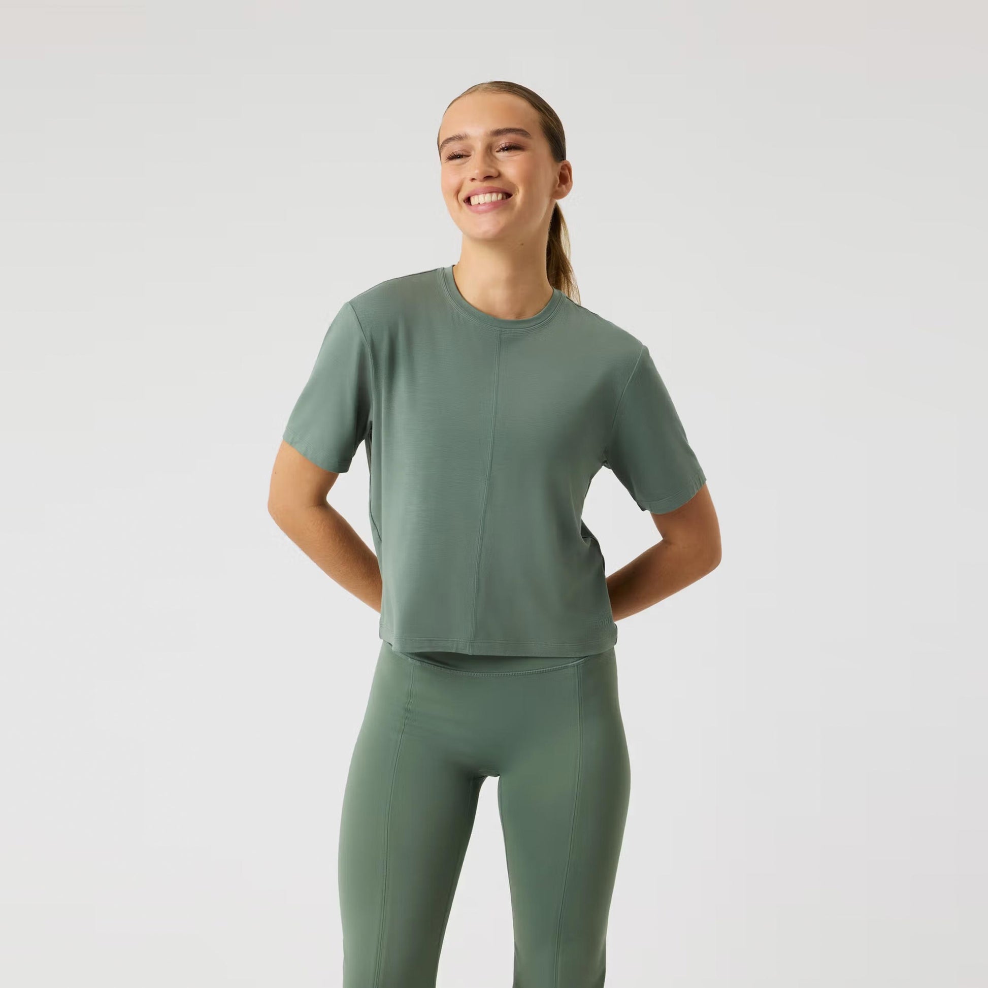 Björn Borg Studio Soft Cropped Camiseta de manga corta Mujeres - salvia