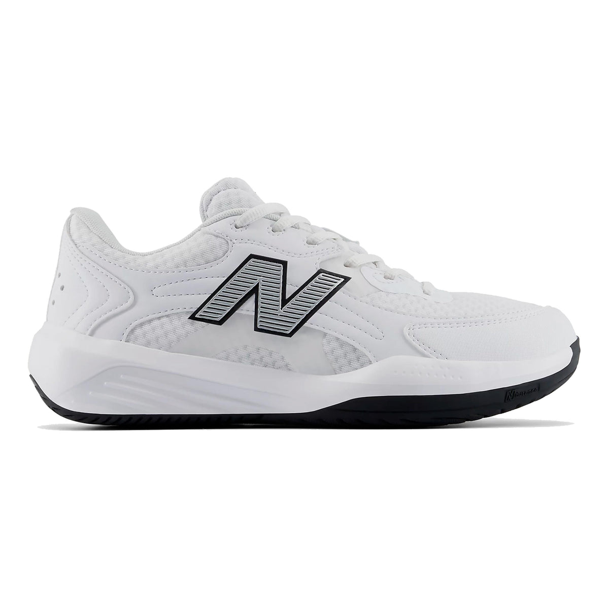 New Balance 696v7 Zapatilla todas las superficies Mujeres - blanco, negro