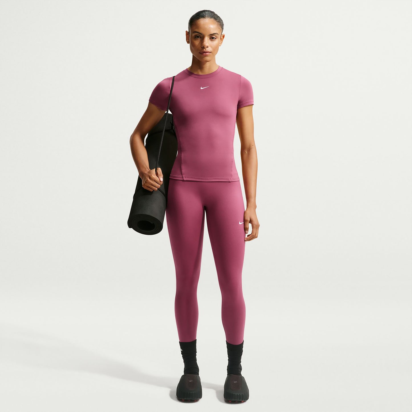 Nike One Fitted Camiseta de manga corta Mujeres - malva