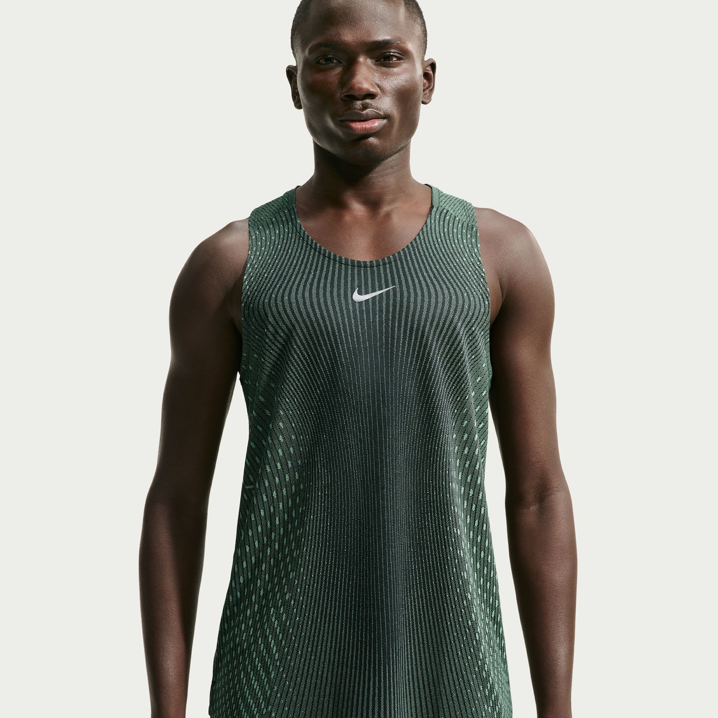 Nike Stride  Camiseta de running Hombres - oliva, plateado