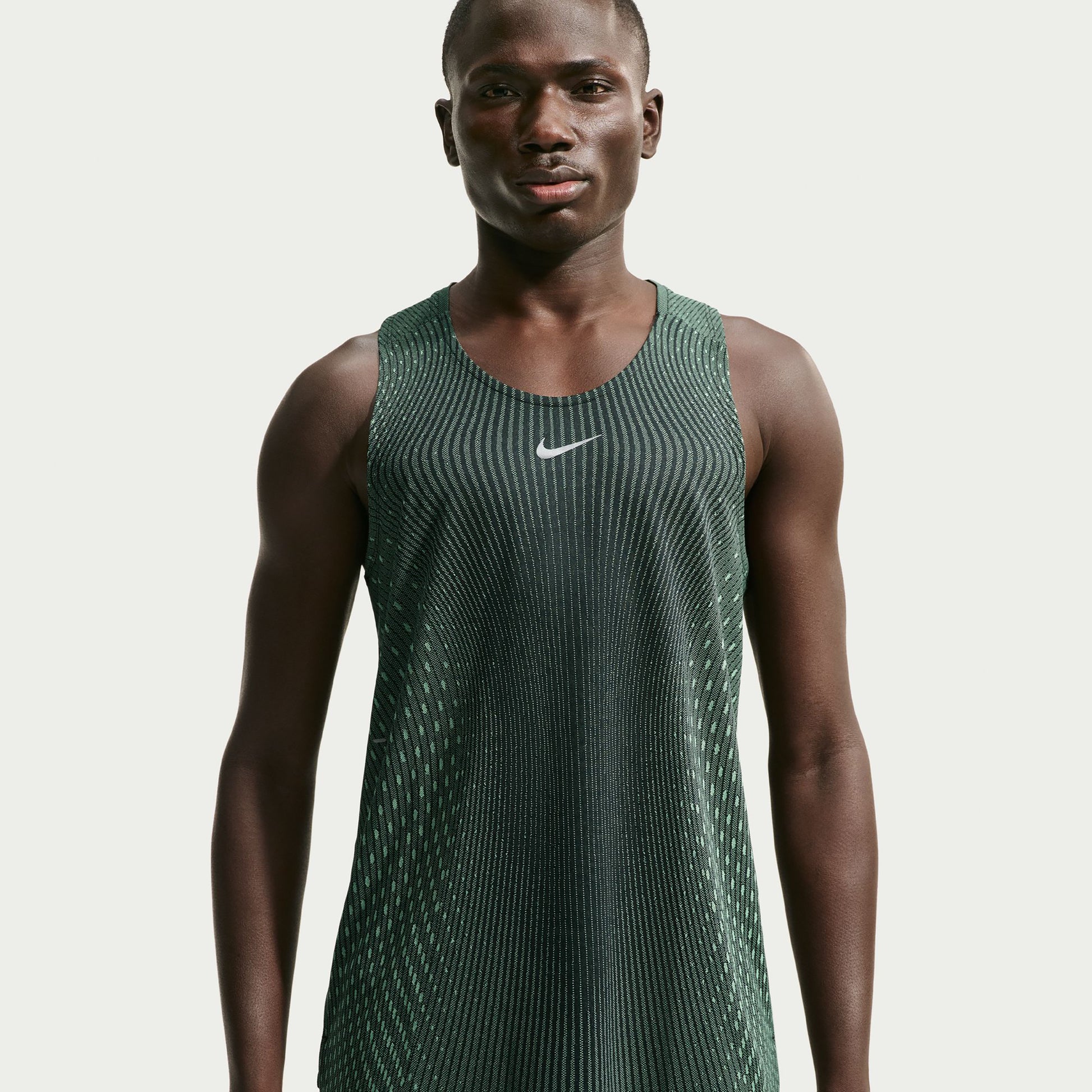 Nike Stride  Camiseta de running Hombres - oliva, plateado