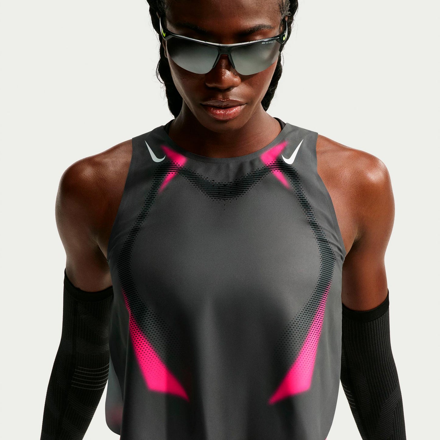 Nike AeroSwift  Camiseta de running Mujeres - gris, rosa