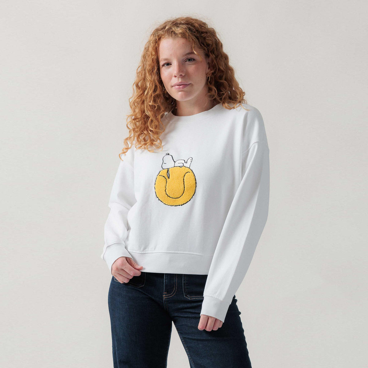 Lobster & Lemonade Snoopy Tennisball – '90 Short Sudadera Unisex - blanco