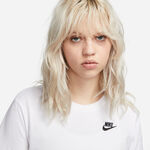 Ropa Nike Nike New Sportswear Club Camiseta De Manga Corta Mujeres-Blanco