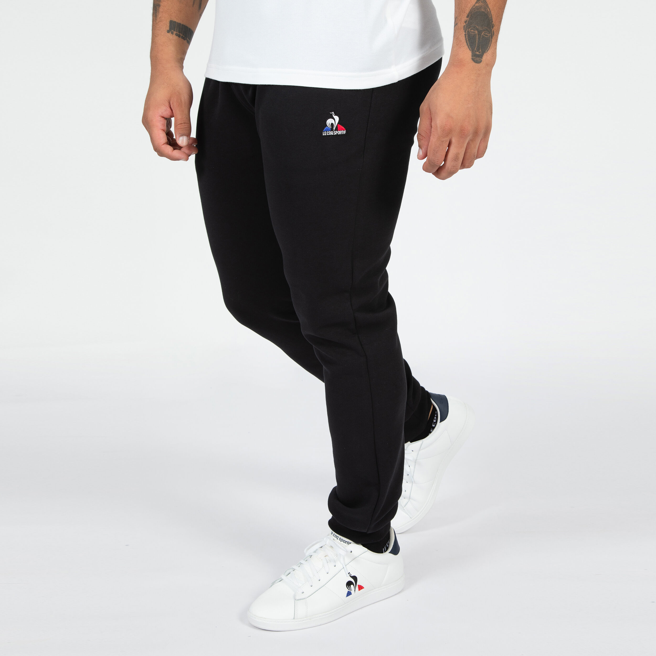 Essential N Regular Pantal n De Entrenamiento Hombres Negro