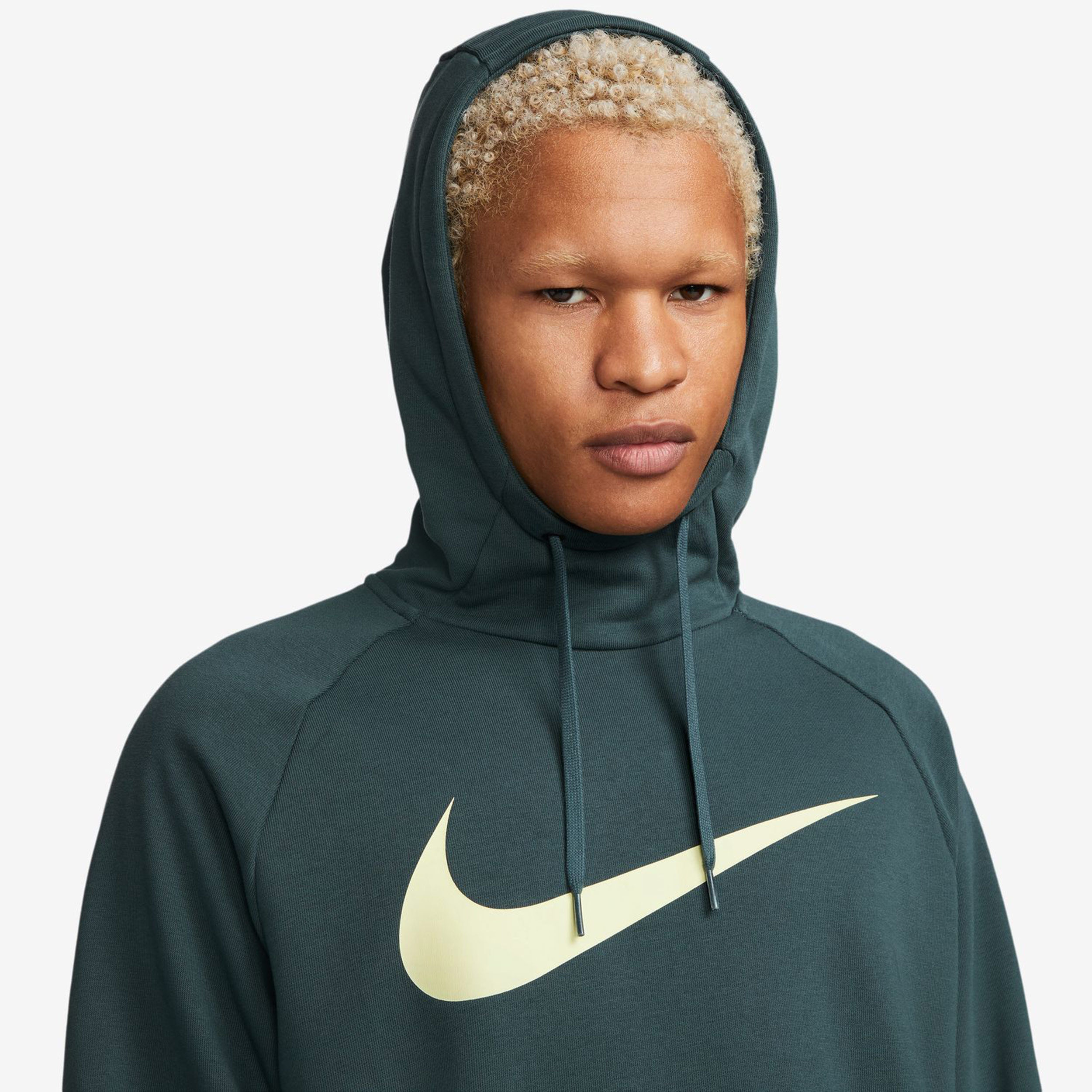 Buy Nike Dri Fit Swoosh Sudadera Con Capucha Hombres Color Petroleo online Tennis Point ES