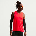 Ropa Nike Nike Miler Camiseta de running Hombres - rojo claro, plateado