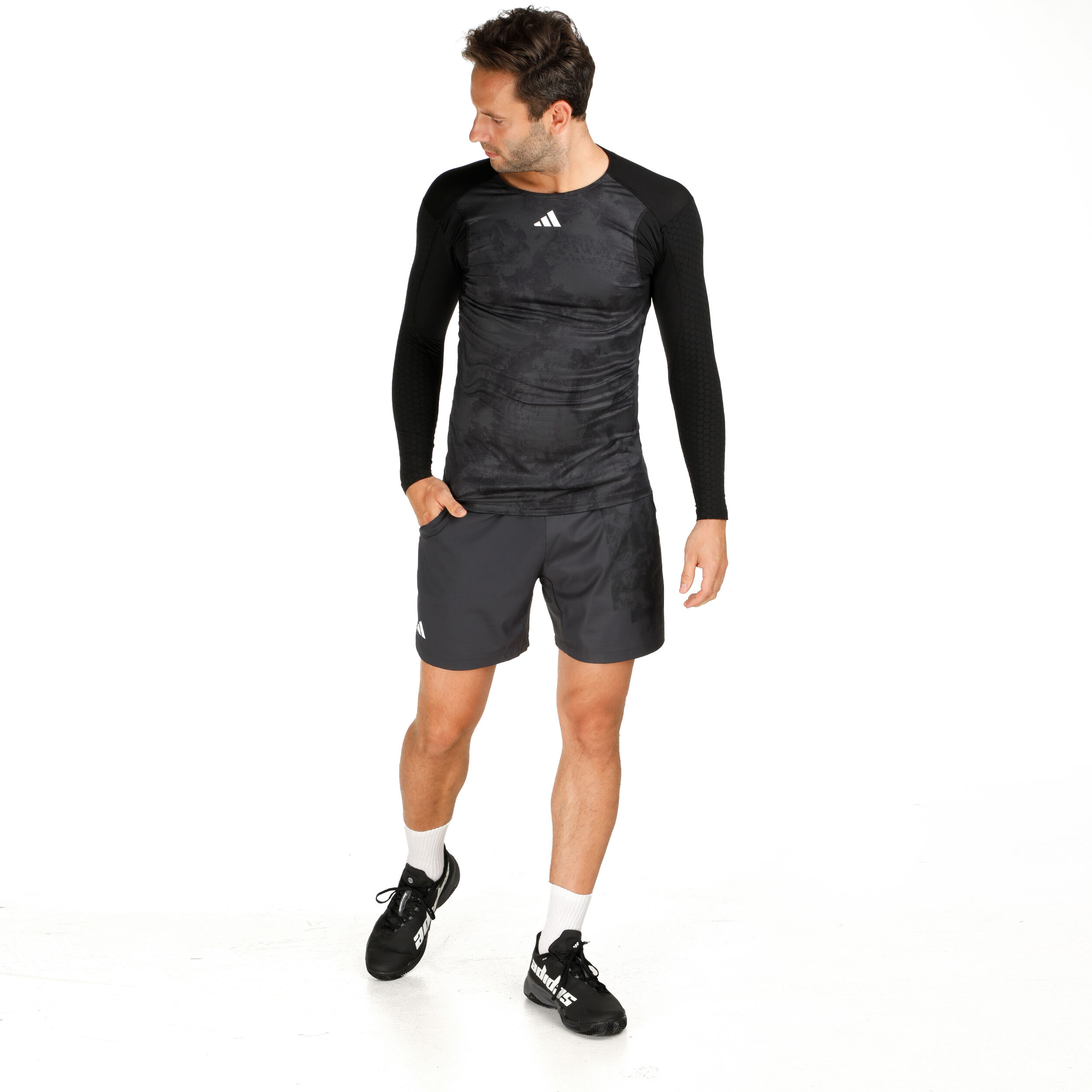 Buy adidas Paris Camiseta De Manga Larga Hombres Gris Oscuro Negro online Tennis Point ES