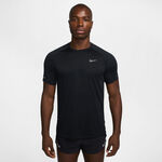 Ropa Nike Nike Stride Tee Camiseta de running Hombres-negro