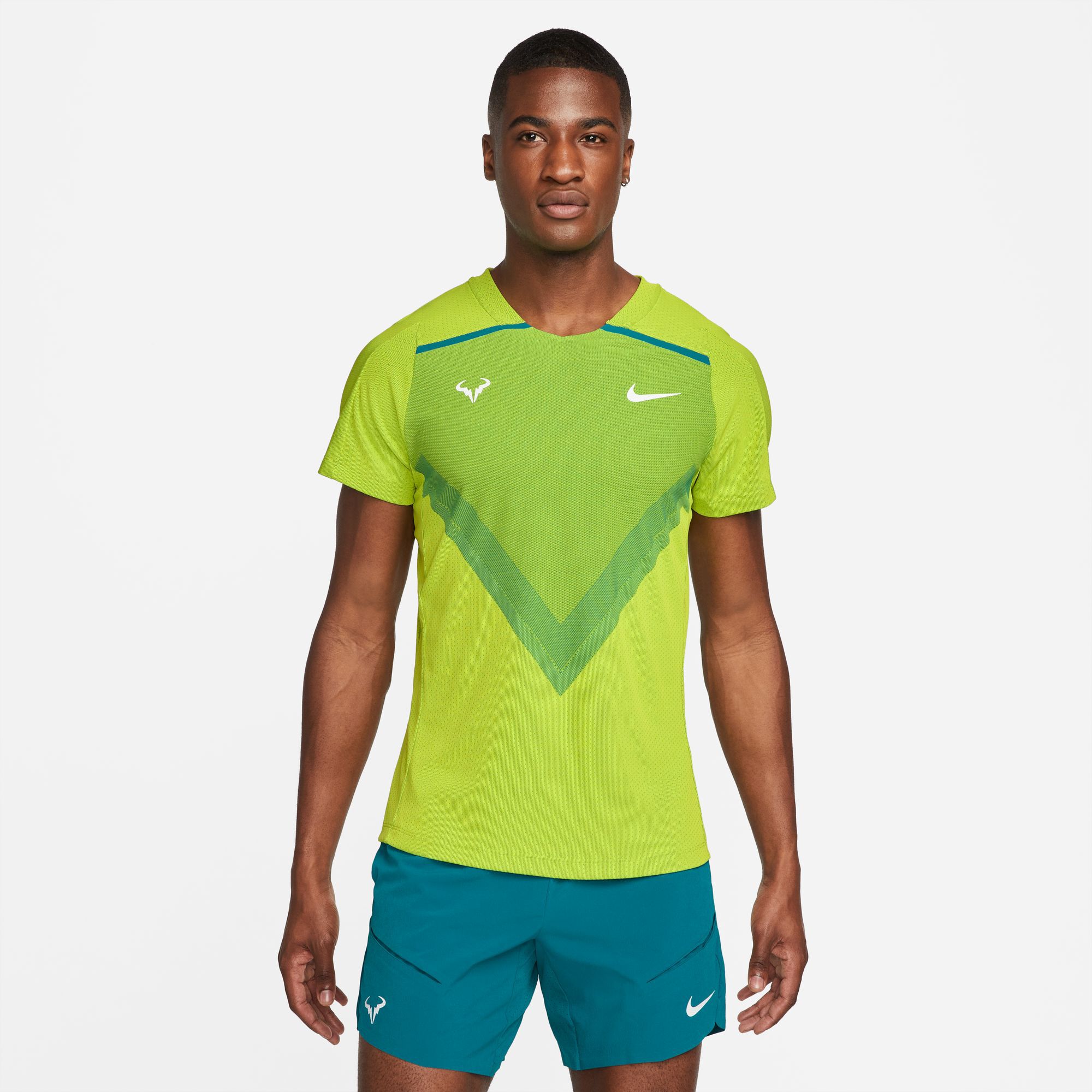 Buy Nike Rafael Nadal Court Advantage Dri Fit Camiseta De Manga