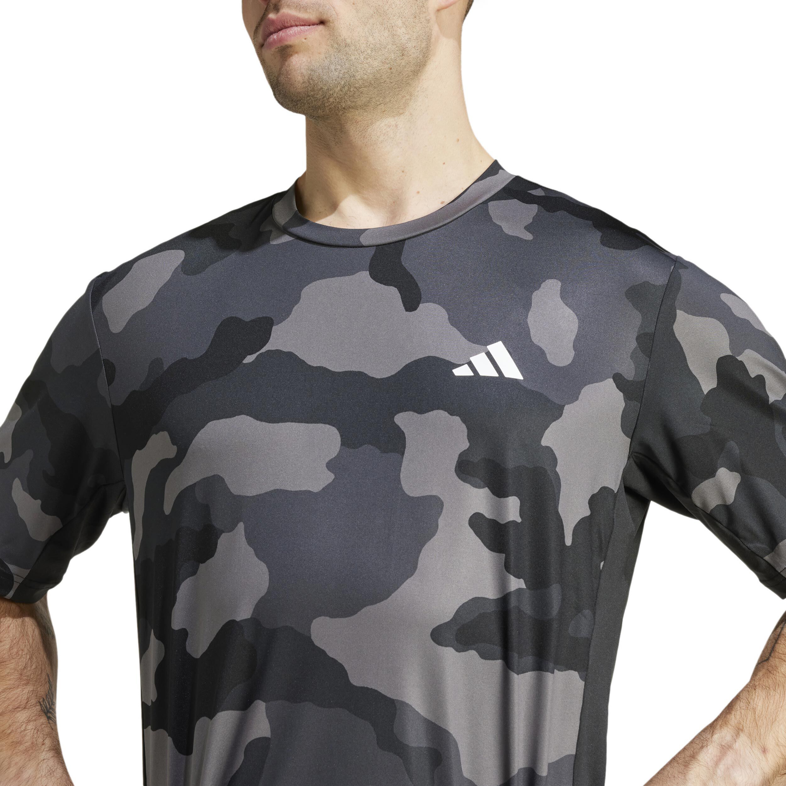 Buy adidas Camo AOP Camiseta De Manga Corta Hombres Negro Gris online Tennis Point ES