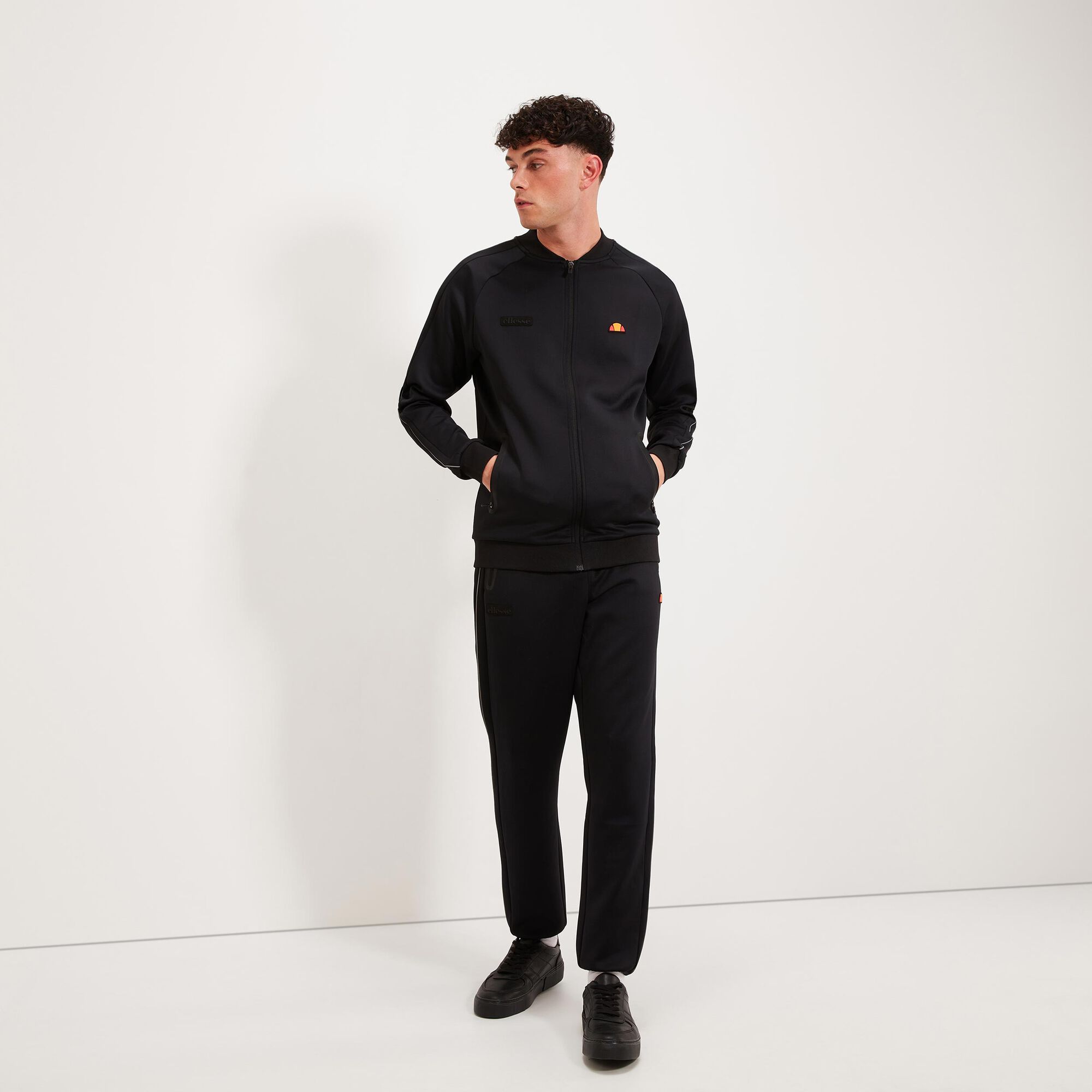 Ellesse