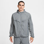 Ropa Nike Nike Stride Chaqueta para correr Hombres - gris, plateado