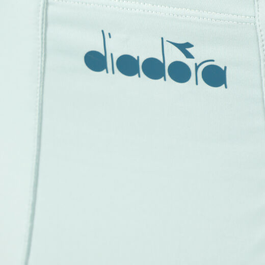 Diadora