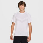Ropa Nike Nike Stride Camiseta de running Hombres - blanco