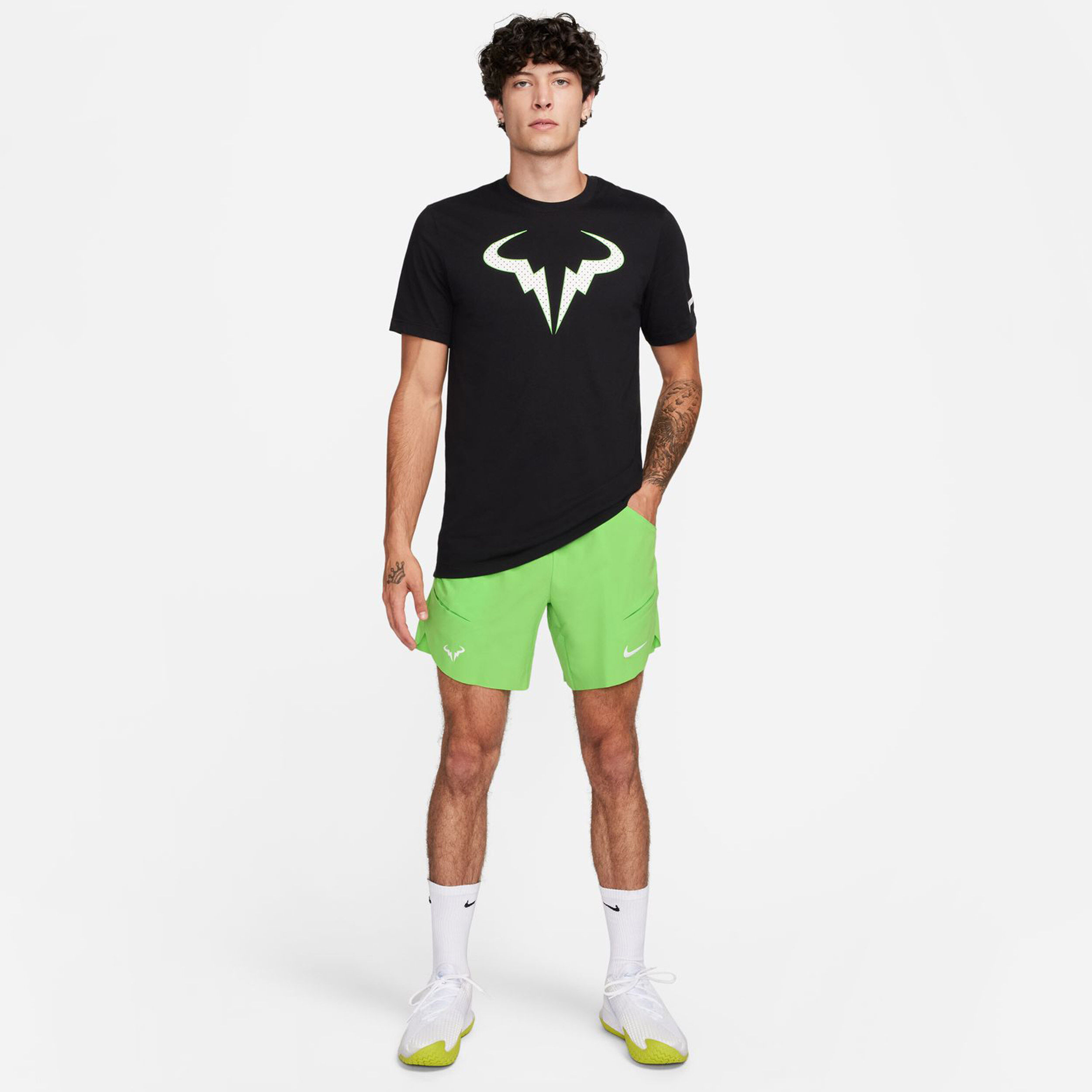 short nike verde fosforescente