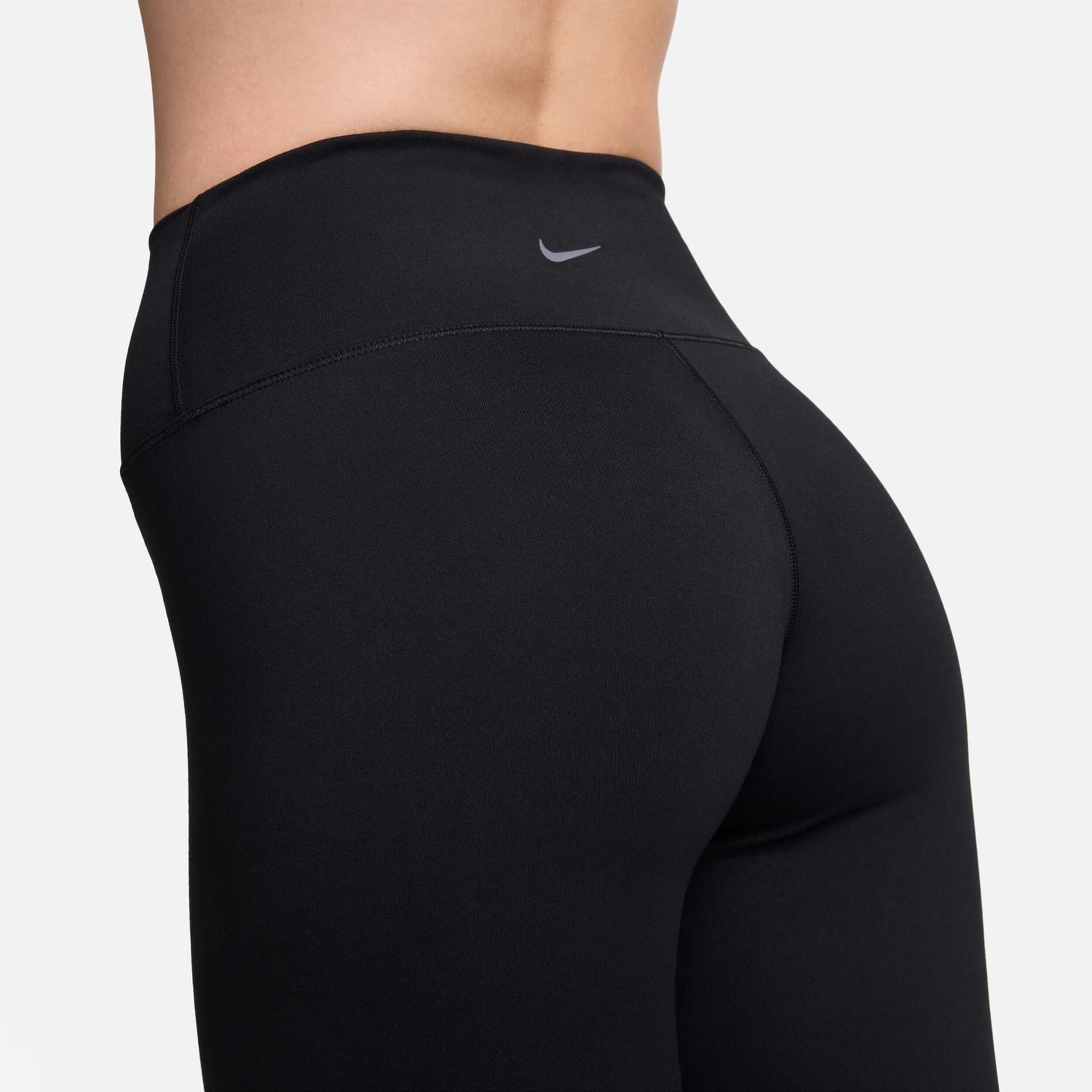 nike black capri leggings